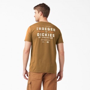 Men's Dickies Traeger x Pocket T-Shirt Brown | 5687241-RL