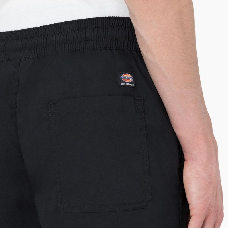 Men's Dickies Skateboarding Grants Pass Relaxed Fit Shorts Black | 1037285-CL