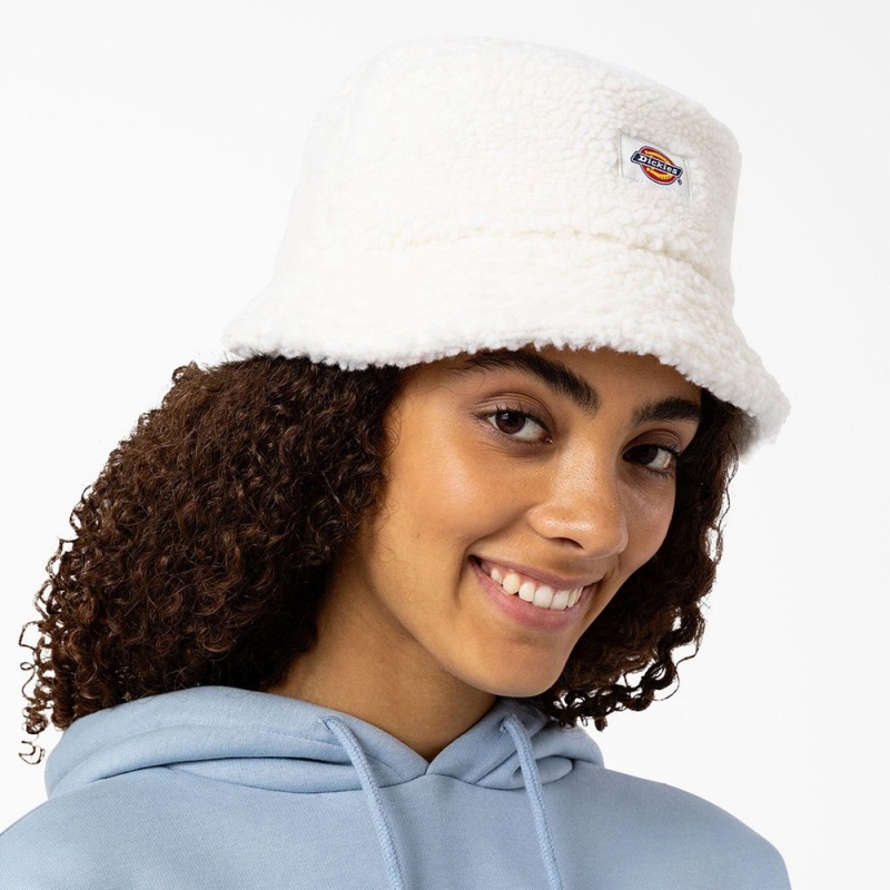 Women's Dickies Red Chute Fleece Bucket Hat White | 9386145-TH