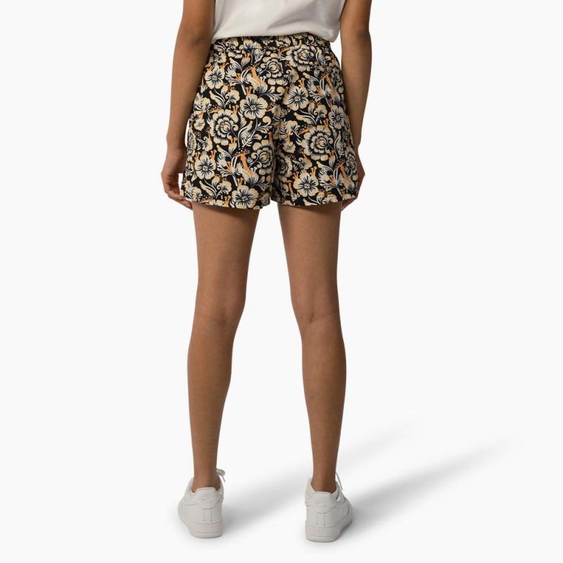 Women's Dickies Roseburg Shorts Brown | 0312769-VP